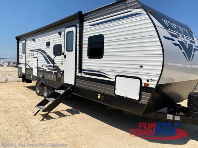 Used 2022 Palomino Puma 28DBFQ available in Cleburne, Texas