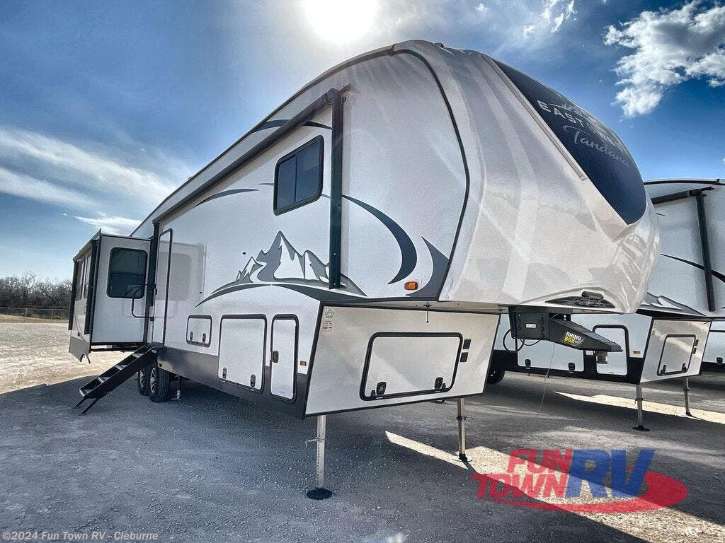 2022 East to West Tandara 385MB RV for Sale in Cleburne, TX 76031 ...