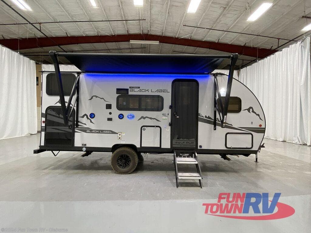 2023 Forest River Cherokee Wolf Pup Black Label 17JGBL RV for Sale in