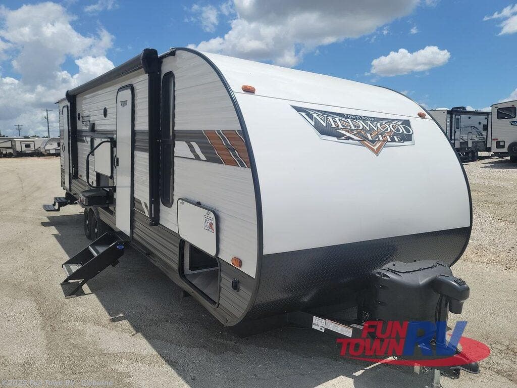 2022 Forest River Wildwood XLite 263BHXL RV for Sale in Cleburne, TX