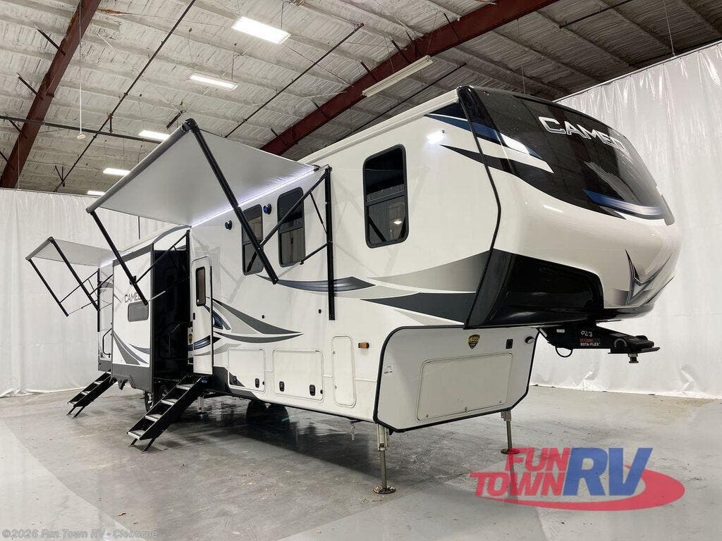 2023 CrossRoads Cameo CE4051BH RV for Sale in Cleburne, TX 76031 ...
