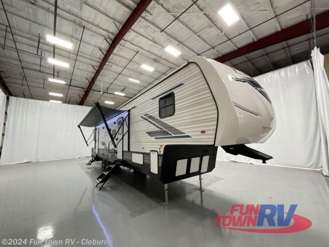 2023 Puma Unleashed 382THS by Palomino from Fun Town RV - Cleburne in Cleburne, Texas
