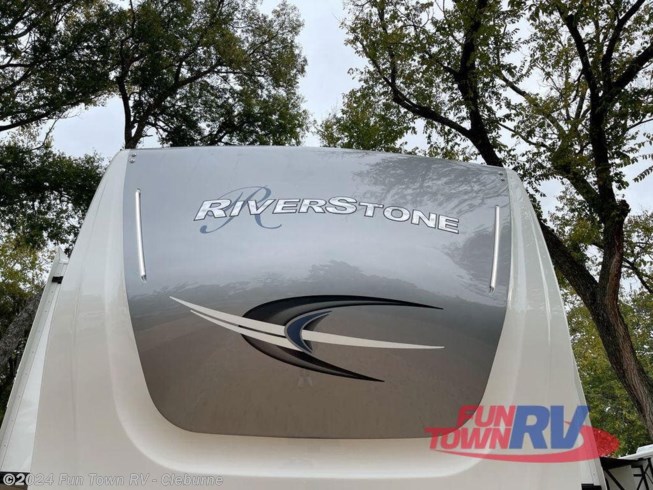 2024 RiverStone 42FSKG by Forest River from Fun Town RV - Cleburne in Cleburne, Texas