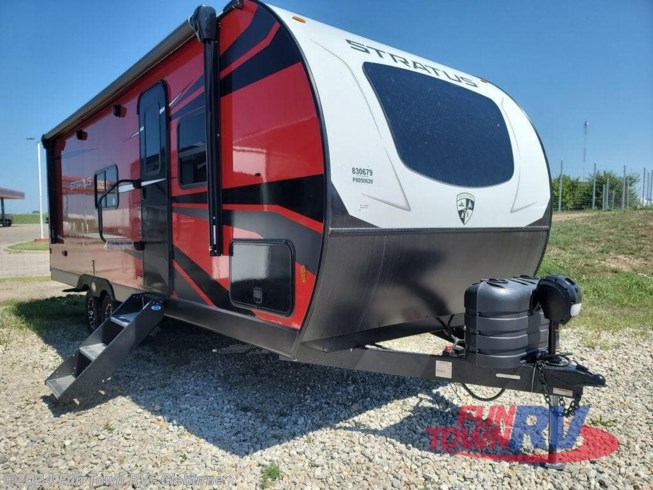2023 Stratus Ultra-Lite SR221VRK by Venture RV from Fun Town RV - Cleburne in Cleburne, Texas