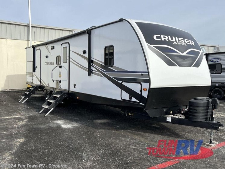 New 2024 CrossRoads Cruiser Aire CR33BHB available in Cleburne, Texas