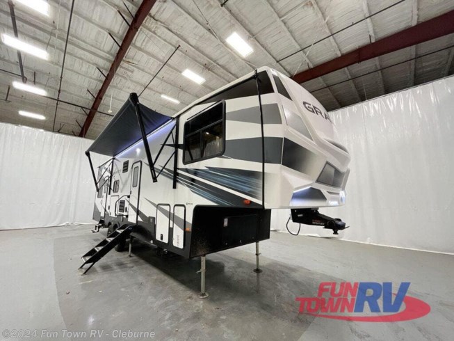 2023 Gravity 3210 by Heartland from Fun Town RV - Cleburne in Cleburne, Texas