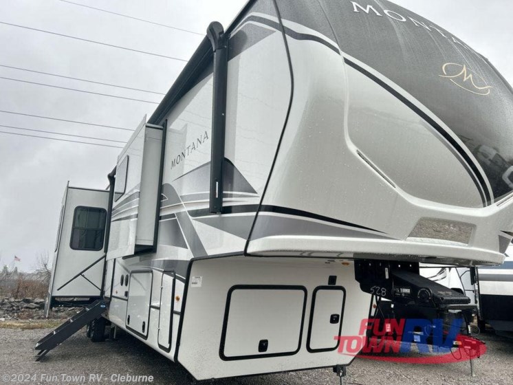 New 2024 Keystone Montana 3901RK available in Cleburne, Texas