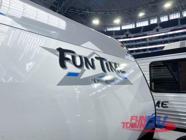 2024 Fun Time 280JM by CrossRoads from Fun Town RV - Cleburne in Cleburne, Texas