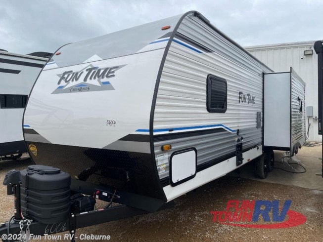 2024 Fun Time 295SK by CrossRoads from Fun Town RV - Cleburne in Cleburne, Texas