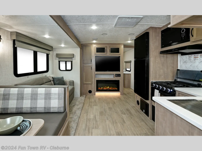 2024 Solaire 320TSBH by Palomino from Fun Town RV - Cleburne in Cleburne, Texas