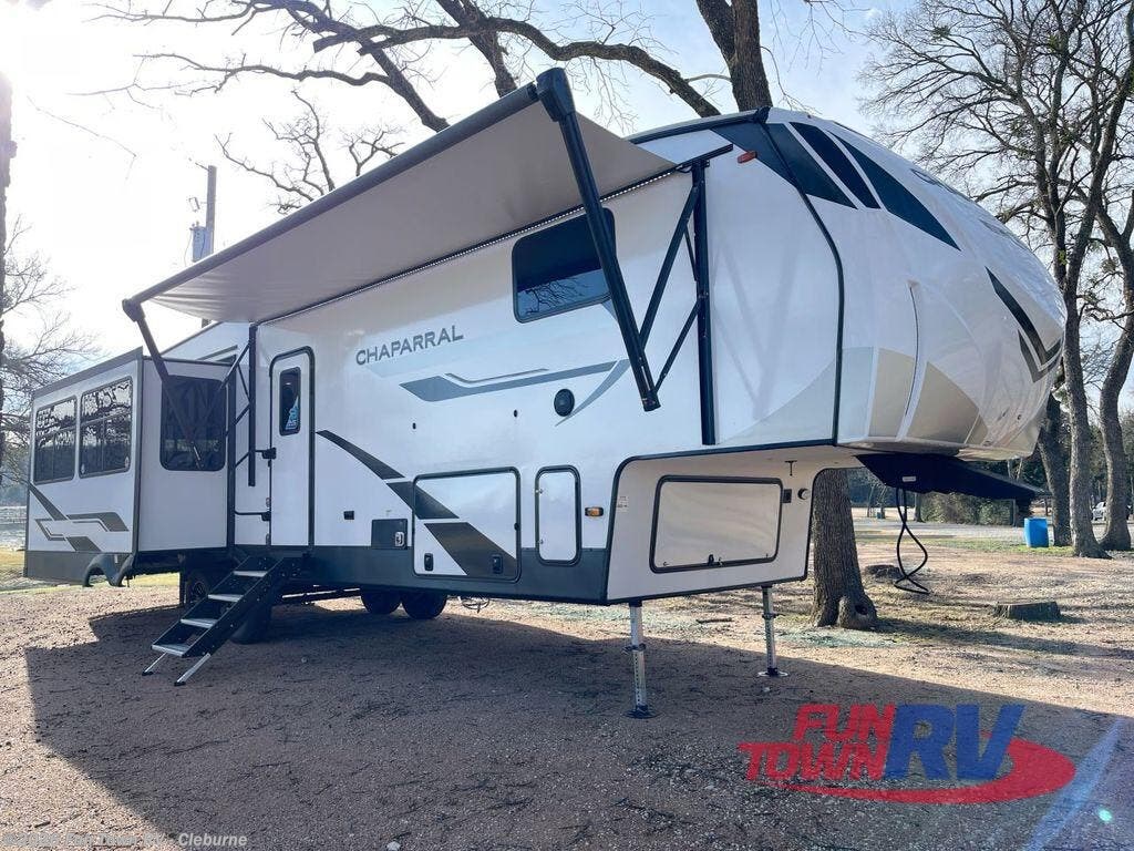 2025 Coachmen Chaparral 360IBL RV for Sale in Cleburne, TX 76031 ...