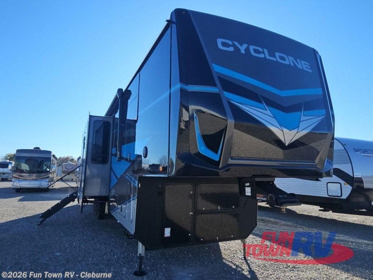 2025 Heartland Cyclone 4006 RV for Sale in Cleburne, TX 76031 | 208939 ...
