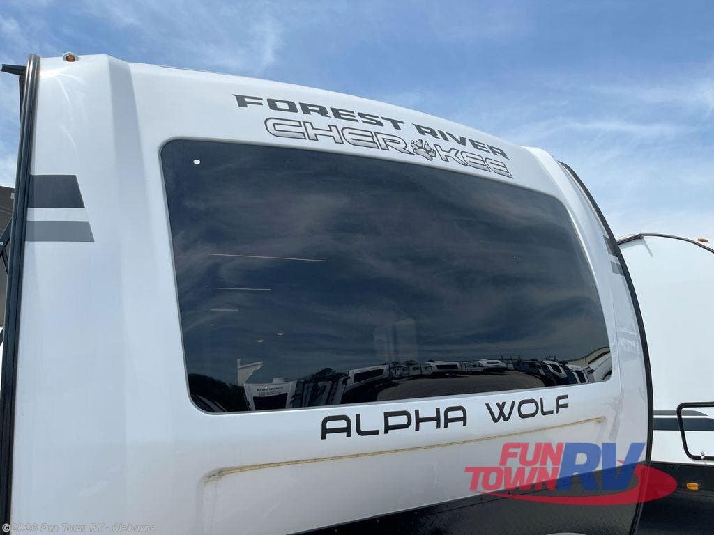 2025 Cherokee Alpha Wolf 25RB by Forest River from Fun Town RV - Cleburne in Cleburne, Texas