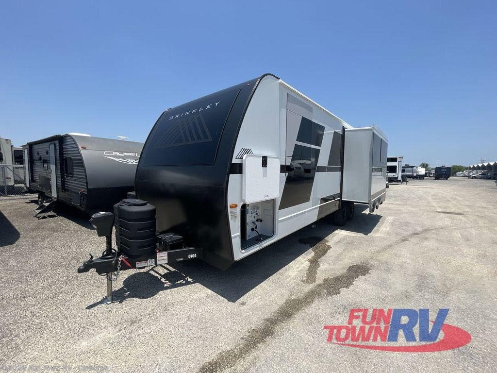 New 2025 Brinkley RV Model I 294 available in Cleburne, Texas