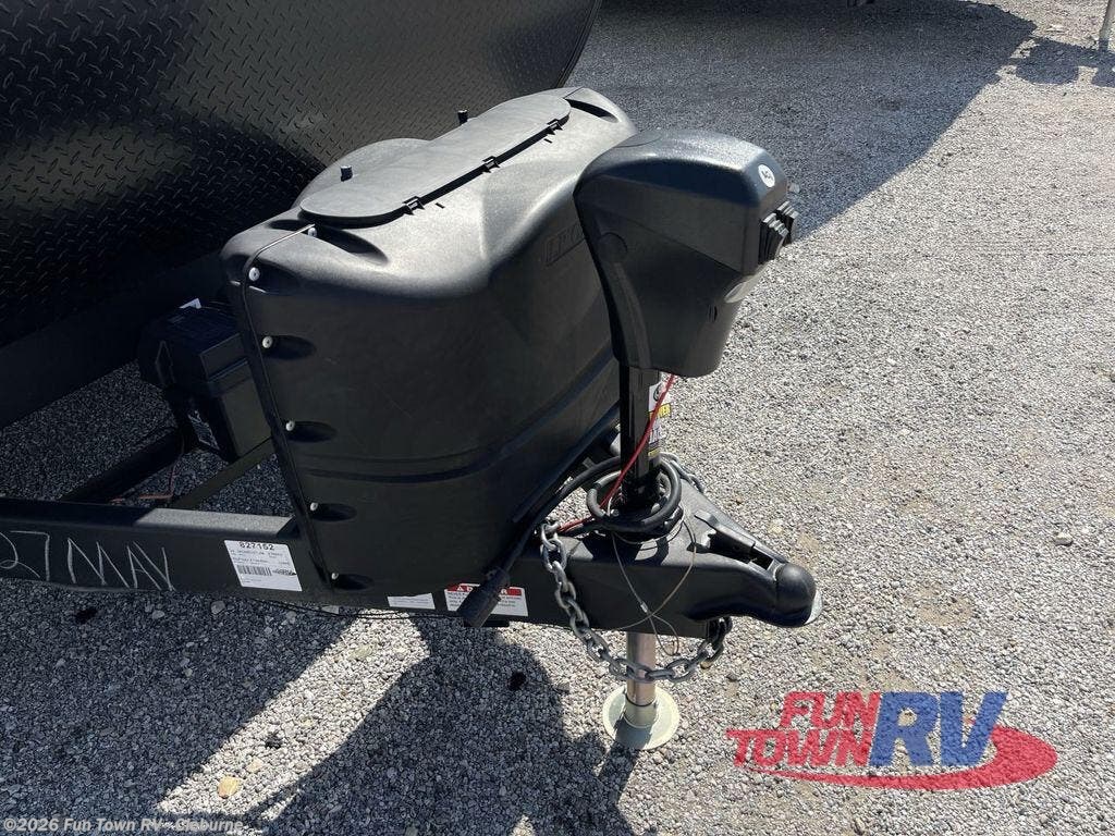 Used 2024 Grand Design Momentum MAV 27MAV available in Cleburne, Texas