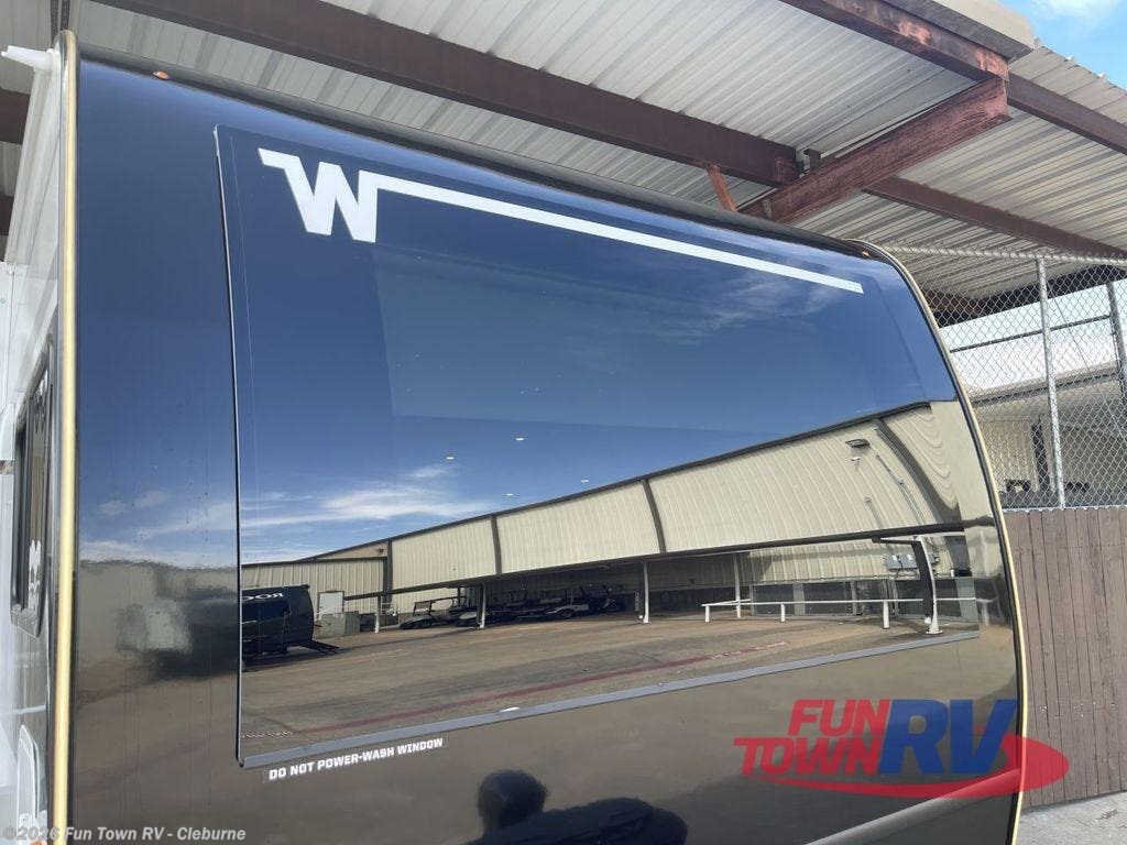 2026 Thrive 26FKD by Winnebago from Fun Town RV - Cleburne in Cleburne, Texas
