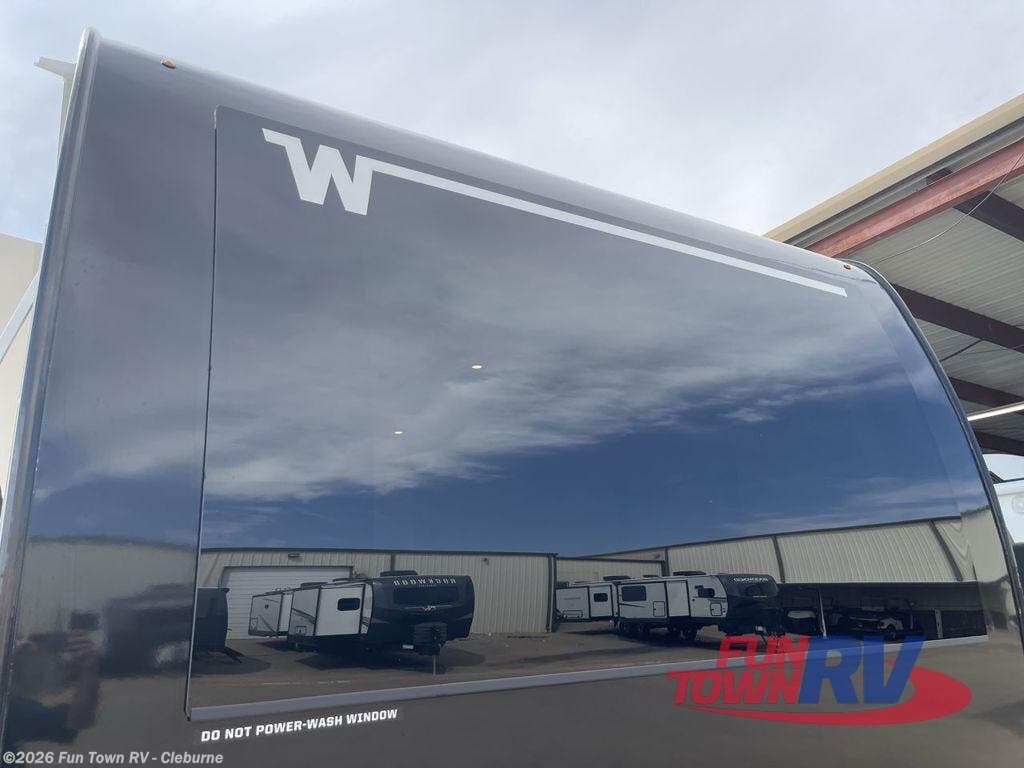 2026 Thrive 25RLS by Winnebago from Fun Town RV - Cleburne in Cleburne, Texas