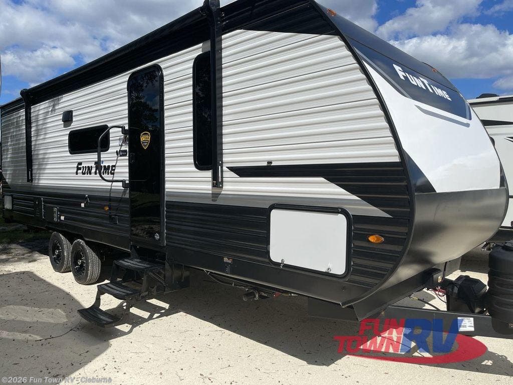 2026 Fun Time 265BH by CrossRoads from Fun Town RV - Cleburne in Cleburne, Texas