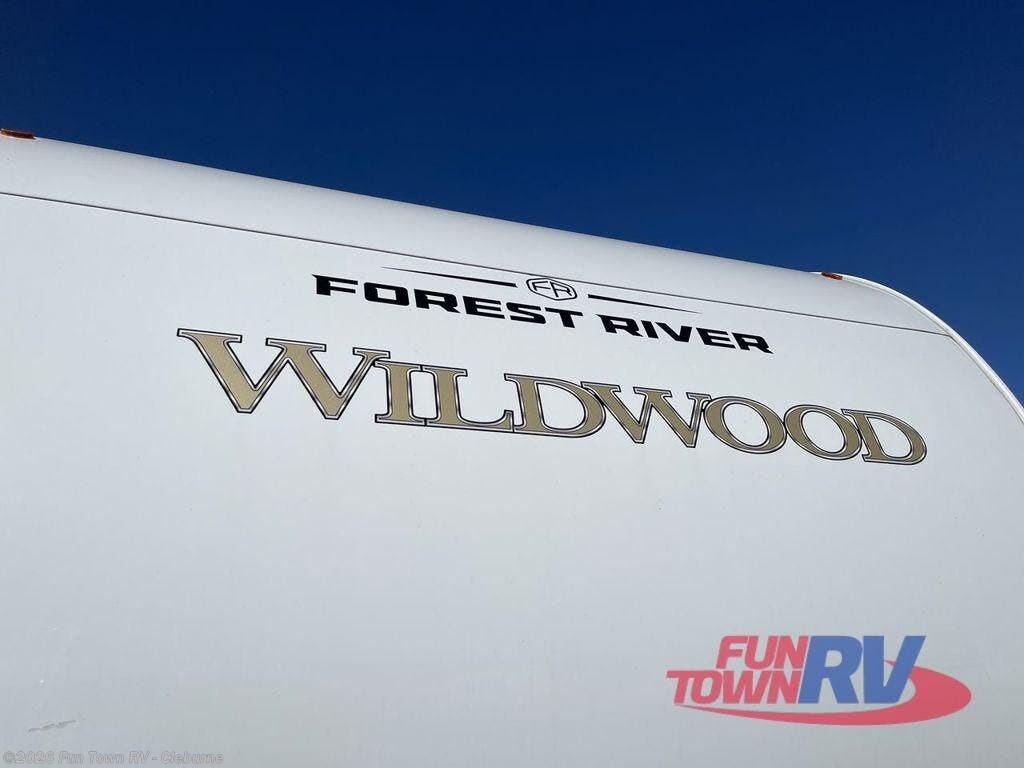 2026 Wildwood 320ICE by Forest River from Fun Town RV - Cleburne in Cleburne, Texas