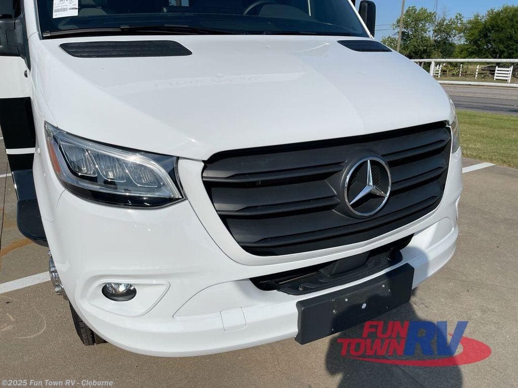 Used 2025 Grand Design Lineage 25FW available in Cleburne, Texas