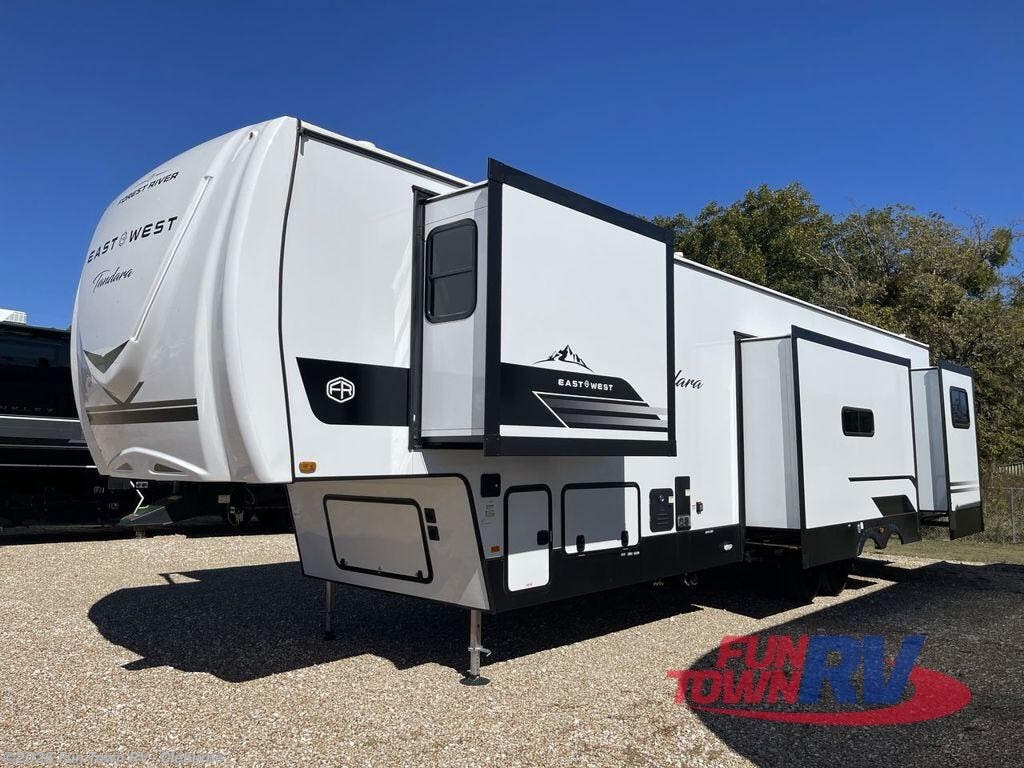 2026 Tandara 389DS by East to West from Fun Town RV - Cleburne in Cleburne, Texas