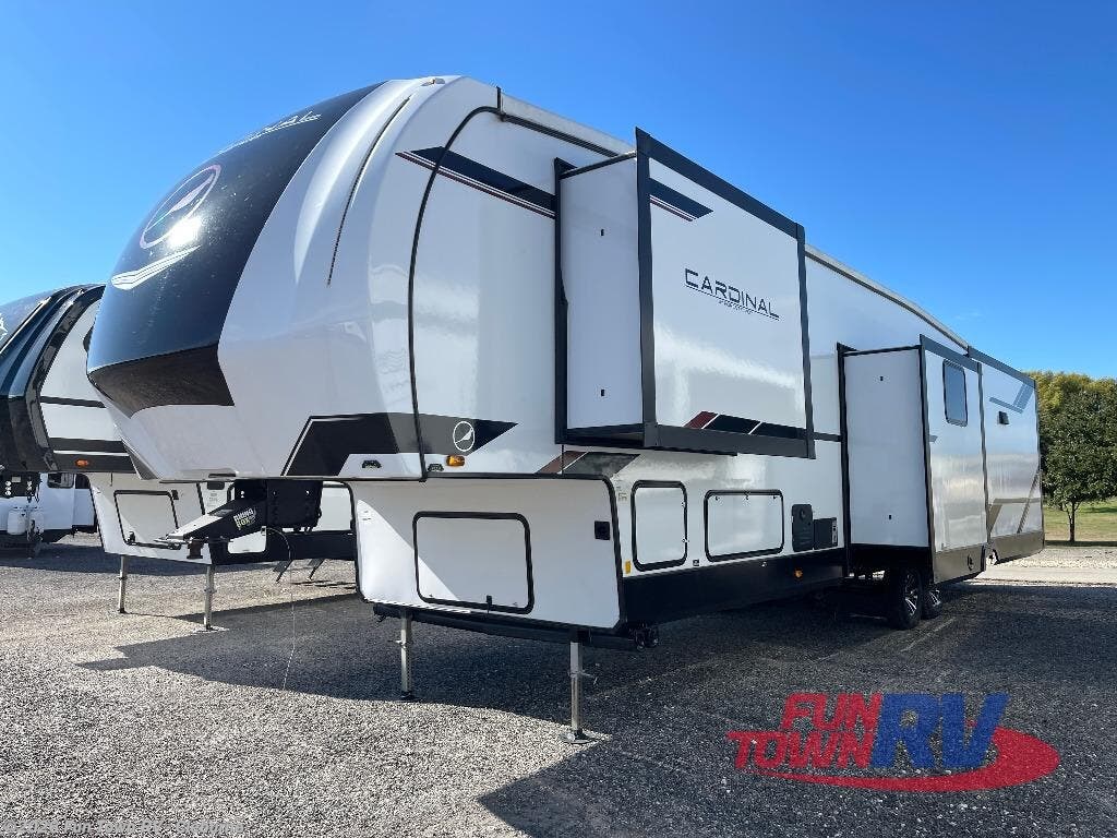 2024 Cardinal 36MB by Forest River from Fun Town RV - Cleburne in Cleburne, Texas