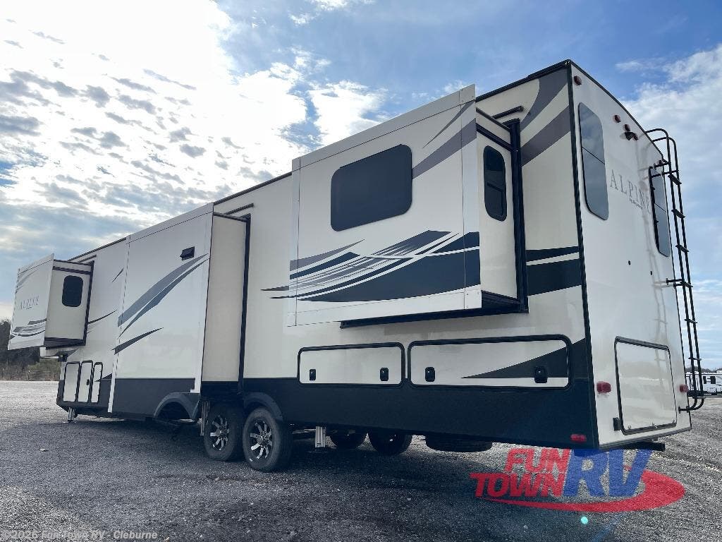 Used 2020 Keystone Alpine 3851RD available in Cleburne, Texas