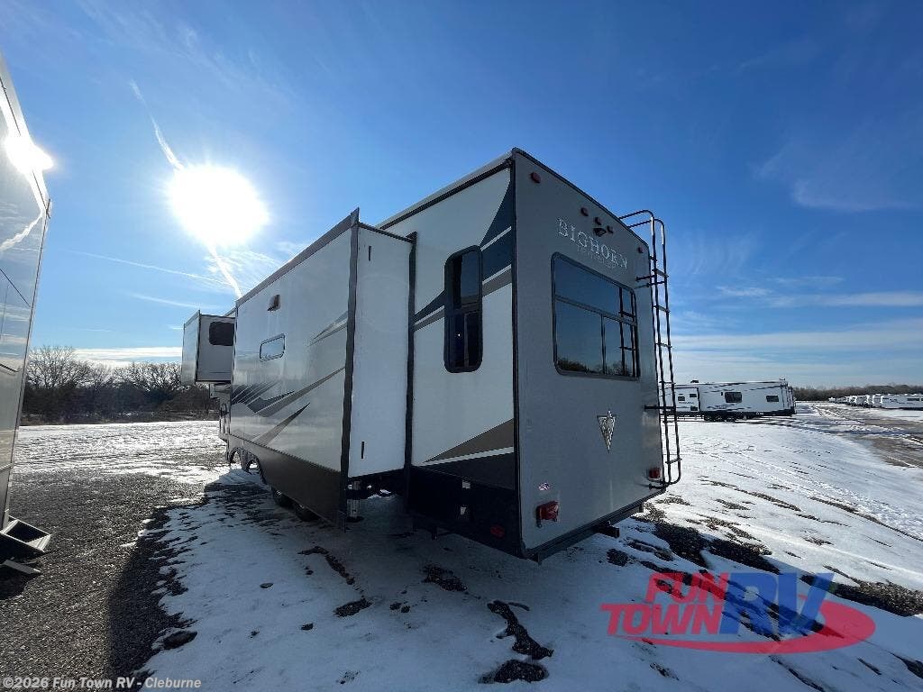 2022 Bighorn 32RS by Heartland from Fun Town RV - Cleburne in Cleburne, Texas