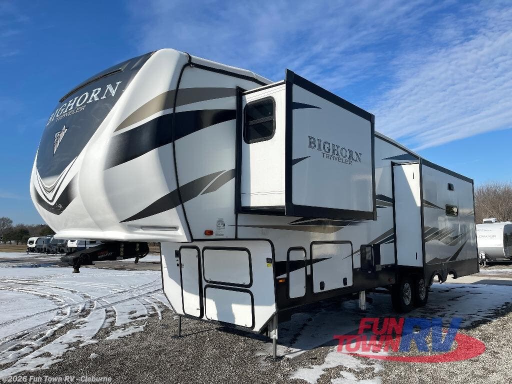 2022 Heartland Bighorn 32RS - Used Fifth Wheel For Sale by Fun Town RV - Cleburne in Cleburne, Texas
