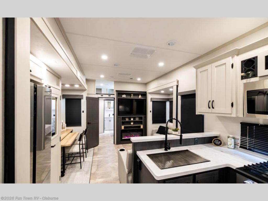 2026 Brookstone 395DBL by Coachmen from Fun Town RV - Cleburne in Cleburne, Texas