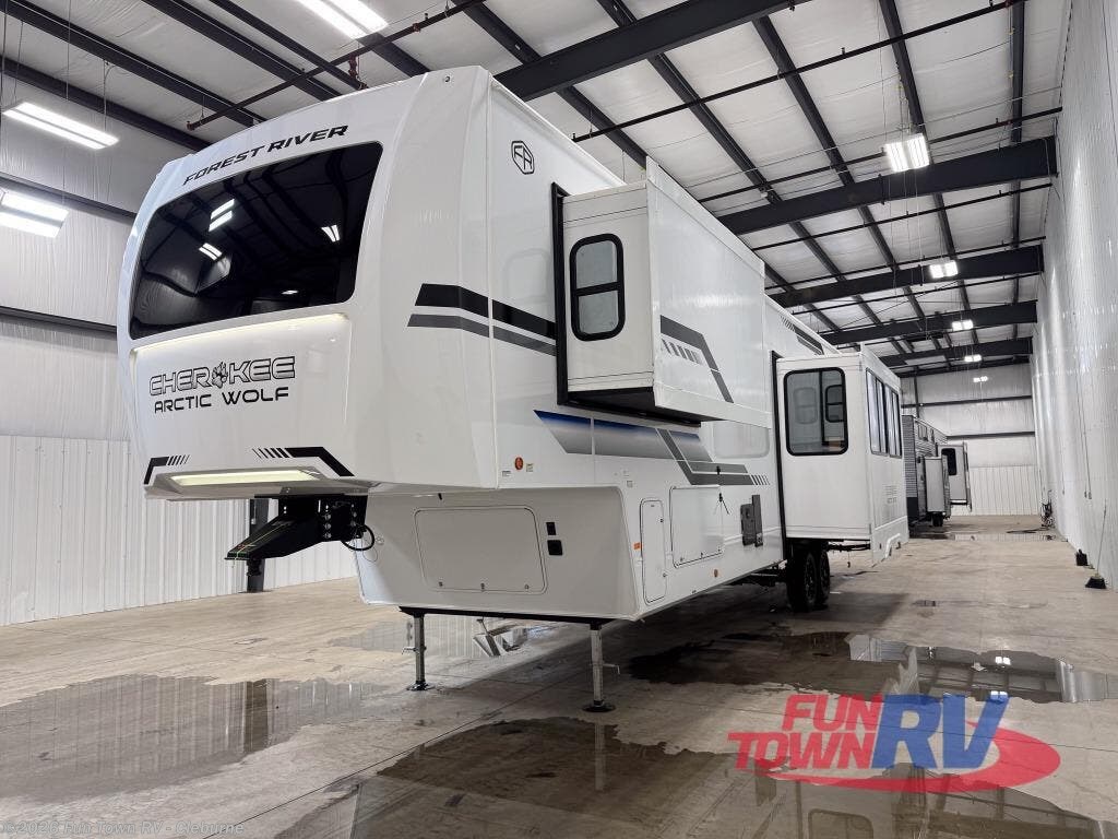 New 2026 Forest River Cherokee Arctic Wolf 3750SUITE available in Cleburne, Texas