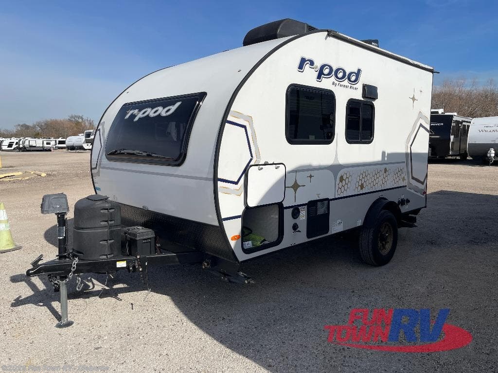 2023 R Pod 153 by Forest River from Fun Town RV - Cleburne in Cleburne, Texas
