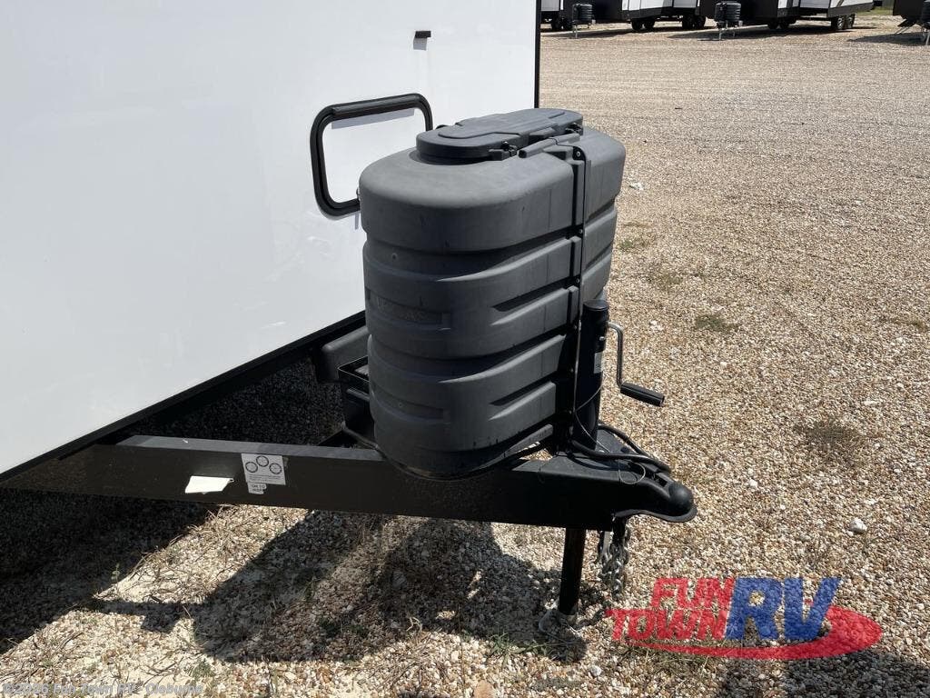 2025 Cedar Creek Cottage 40RDE by Forest River from Fun Town RV - Cleburne in Cleburne, Texas