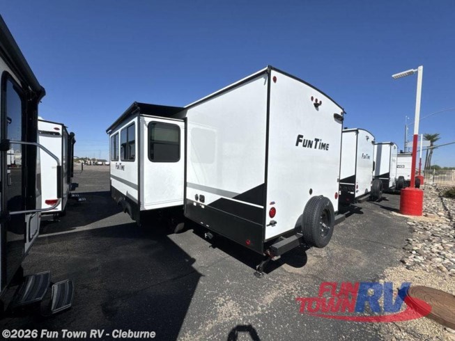 Fun Time Crossroads Rv 2026 CrossRoads Fun Time 27BH #218913 - For Sale in Cleburne, TX
