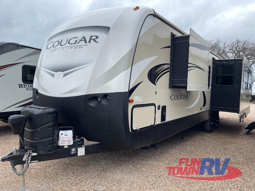 2018 Cougar X-lite 33MLS by Keystone from Fun Town RV - Cleburne in Cleburne, Texas