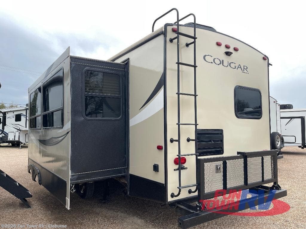 Used 2018 Keystone Cougar X-lite 33MLS available in Cleburne, Texas