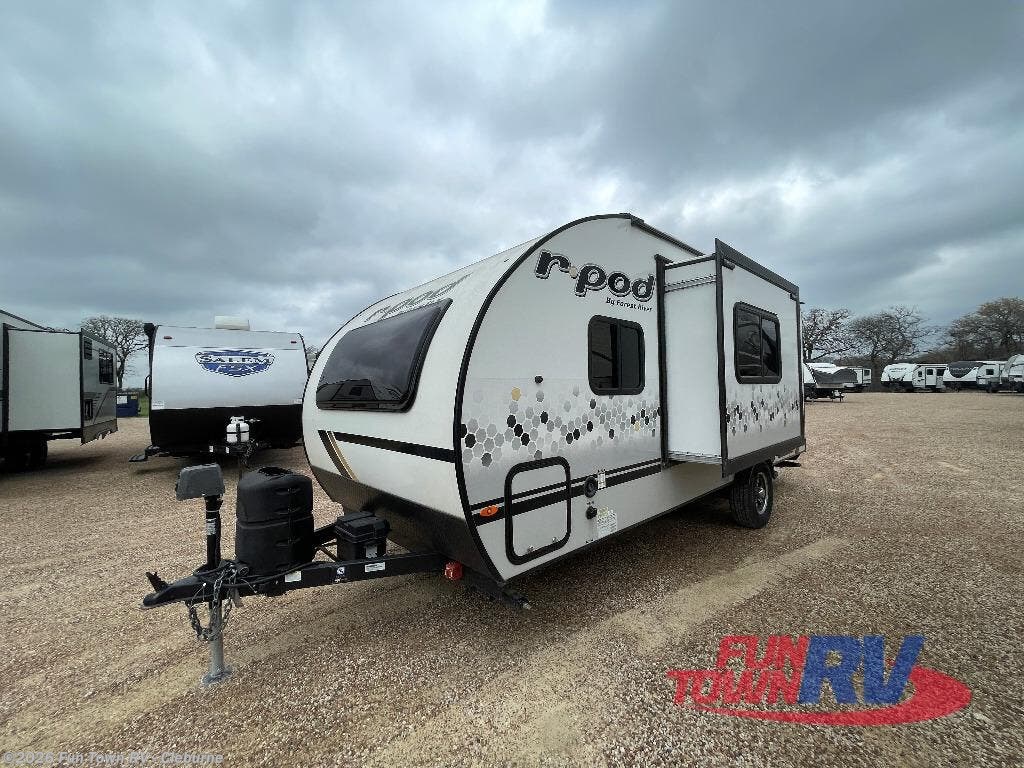 2022 R Pod 193 by Forest River from Fun Town RV - Cleburne in Cleburne, Texas