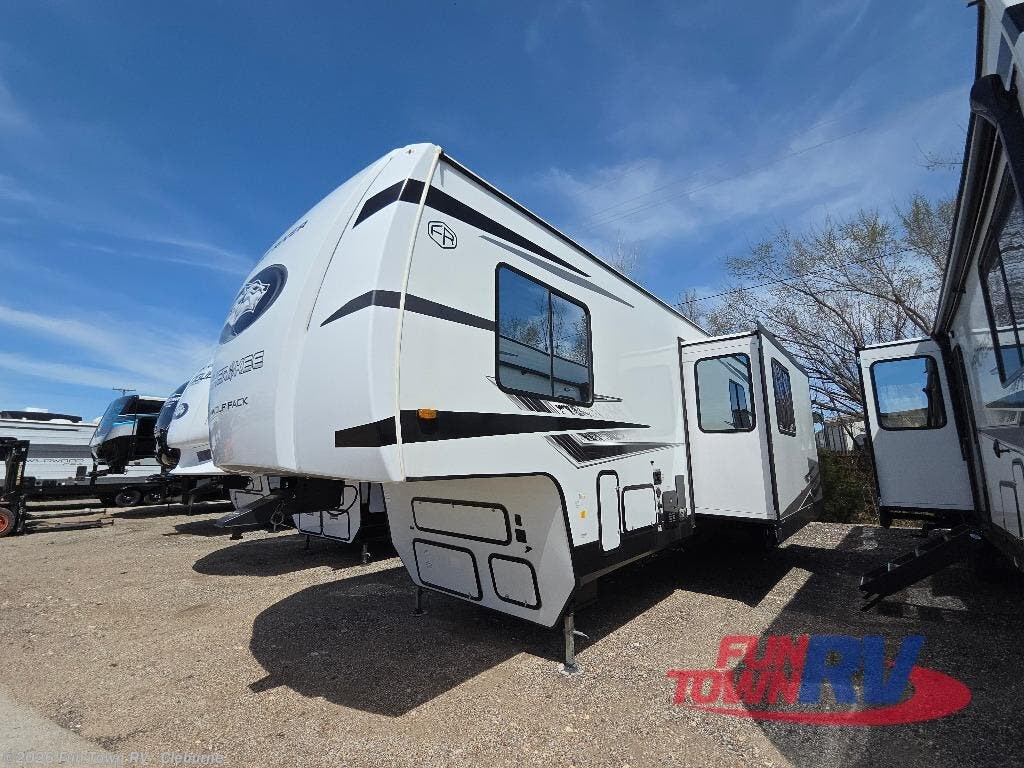 2026 Cherokee Wolf Pack 350PACK15 by Forest River from Fun Town RV - Cleburne in Cleburne, Texas