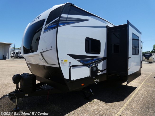 2022 XLR Hyperlite 3212 by Forest River from Gauthiers
