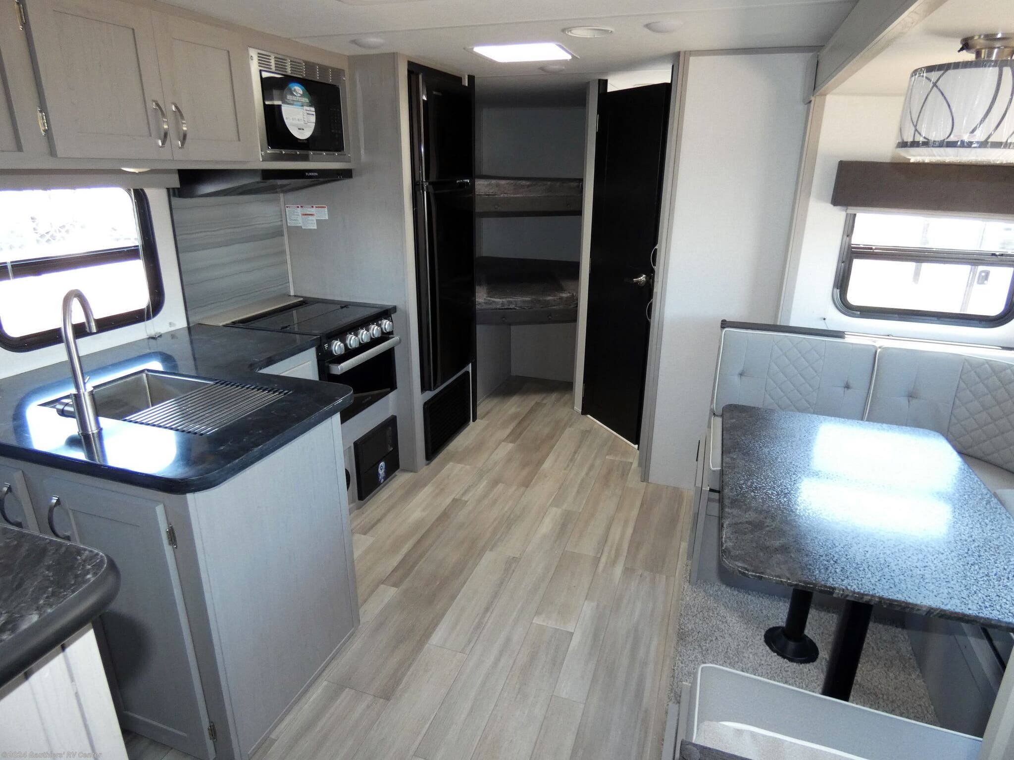 2022 Prime Time Tracer 24DBS RV for Sale in Scott, LA 70583 | RGG22731 ...