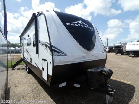 &lt;p&gt;&lt;span style=&quot;font-size: 14pt;&quot;&gt;&lt;strong&gt;SINGLE SLIDE REAR BATH TRAVEL TRAILER W/ ELECTRIC STABILIZER JACKS, POWER AWNING, FIREPLACE, KING BED, THEATER SEATING, 50 WATT ROOFTOP SOLAR PANEL, AND 12 VOLT 10 CU FT REFRIGERATOR.&lt;/strong&gt;&lt;/span&gt;&lt;/p&gt;