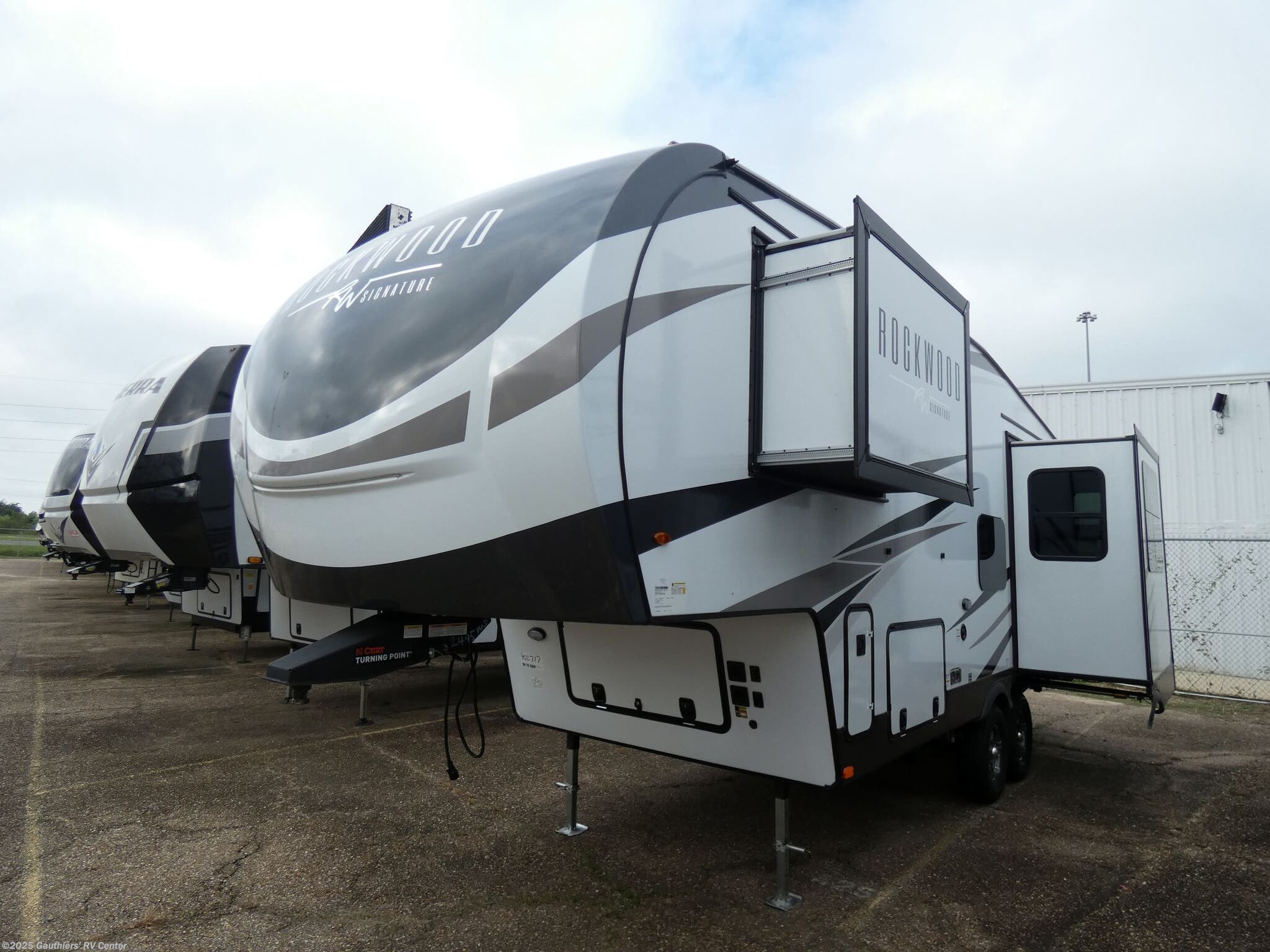 2023 Forest River Rockwood Ultra Lite 2445WS RV for Sale in Scott, LA
