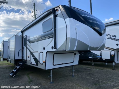 &lt;p&gt;&lt;span style=&quot;font-size: 14pt;&quot;&gt;&lt;strong&gt;FIVE SLIDE FIFTH WHEEL BUNKHOUSE W/ OUTSIDE KITCHEN, 6 POINT AUTO LEVELING, TWO FULL BATHS, THEATER SEATING, FIREPLACE, AND 12 VOLT 16 CU FT REFRIGERATOR.&lt;/strong&gt;&lt;/span&gt;&lt;/p&gt;
