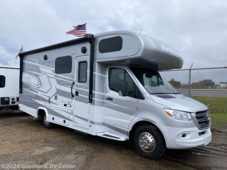 &lt;p&gt;&lt;span style=&quot;font-size: 16px;&quot;&gt;&lt;strong&gt;SINGLE SLIDE CLASS C MOTORHOME W/ AUTO LEVELING, THEATER SEATING, EXTERIOR TV, BACKUP AND SIDE VIEW CAMERAS, AND LANE DETECTION MONITORING SYSTEM.&lt;/strong&gt;&lt;/span&gt;&lt;/p&gt;