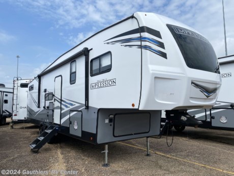 &lt;p&gt;&lt;span style=&quot;font-size: 14pt;&quot;&gt;&lt;strong&gt;SINGLE SLIDE REAR BUNKHOUSE FIFTH WHEEL W/ AUTO LEVELING, OUTSIDE KITCHEN, FIREPLACE, WASHER/ DRYER PREP, AND 12 VOLT 10 CU FT REFRIGERATOR.&lt;/strong&gt;&lt;/span&gt;&lt;/p&gt;