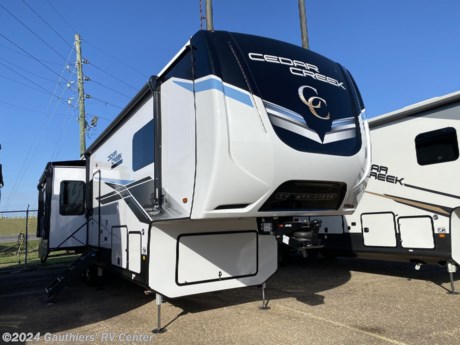 &lt;p&gt;&lt;strong&gt;&lt;span style=&quot;font-size: 14pt;&quot;&gt;TRIPLE SLIDE REAR LIVING FIFTH WHEEL W/ THREE A/C UNITS, HYDRAULIC AUTO LEVELING, SLIDE TOPPERS, DUAL PANE WINDOWS, KING SIZE BED, WASHER-DRYER PREP, THEATER SEATING, AND RESIDENTIAL REFRIGERATOR.&lt;/span&gt;&lt;/strong&gt;&lt;/p&gt;