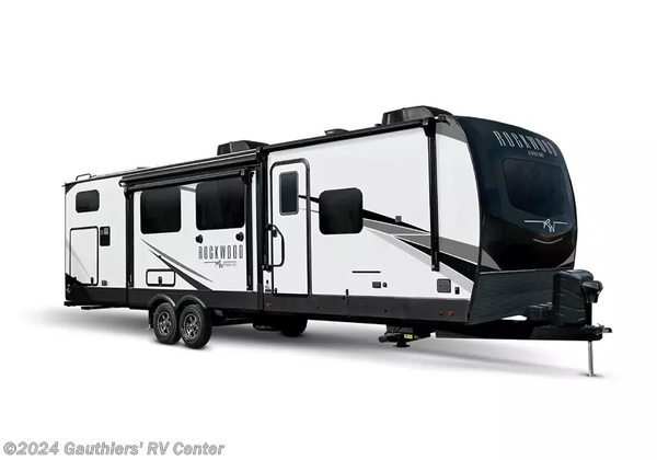 Stock image for Forest River Coachmen Catalina Summit 7 Series.  Options, colors, and floorplan may vary.