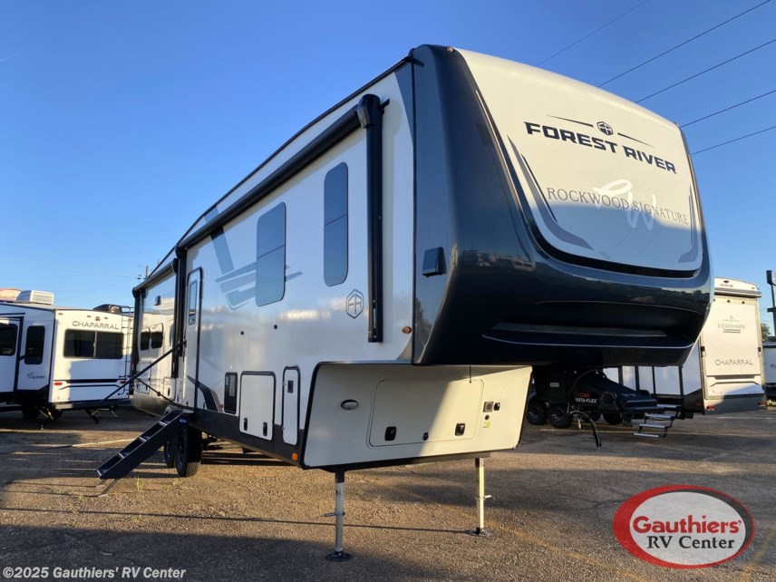 New 2025 Forest River Rockwood Signature 376RK available in Scott, Louisiana