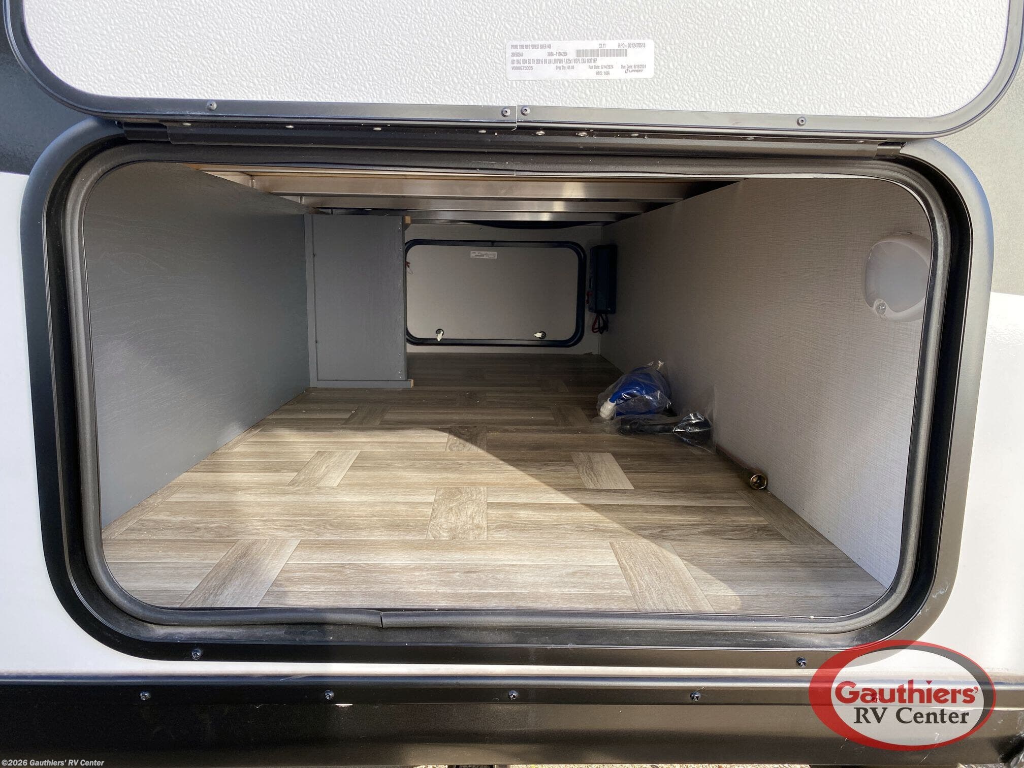 New 2025 Prime Time Tracer LE 240BHSLE available in Scott, Louisiana