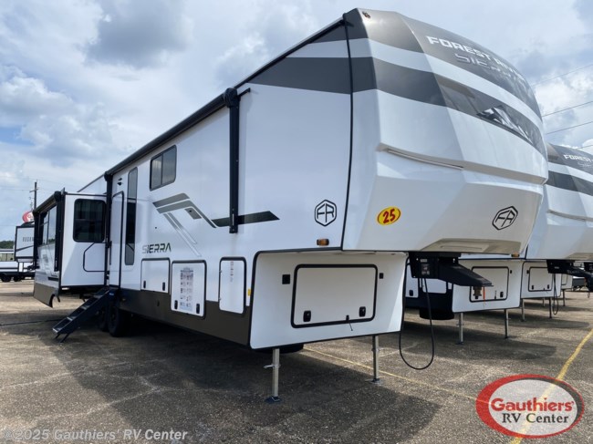 2025 Forest River Sierra 3900HBLR